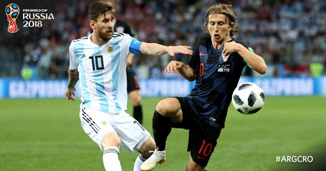 Argentina thua sấp mặt: Thôi đừng gọi tên mình Messi!