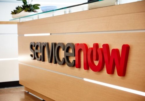 ServiceNow: Mỗi nhân viên truyền thông là một người kể chuyện