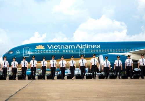 Kỷ yếu Đoàn bay Vietnam Airlines: Câu chuyện của những sứ giả bầu trời